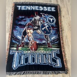 Vintage NFL Tennessee Titans point stance throw blanket